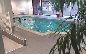 Joli appartement T2 dans résidence avec piscine, hammam et parking gratuits