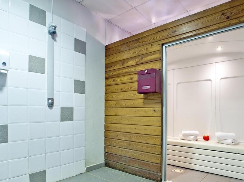 Joli appartement T2 dans résidence avec piscine, hammam et parking gratuits Carcassonne Extérieur photo