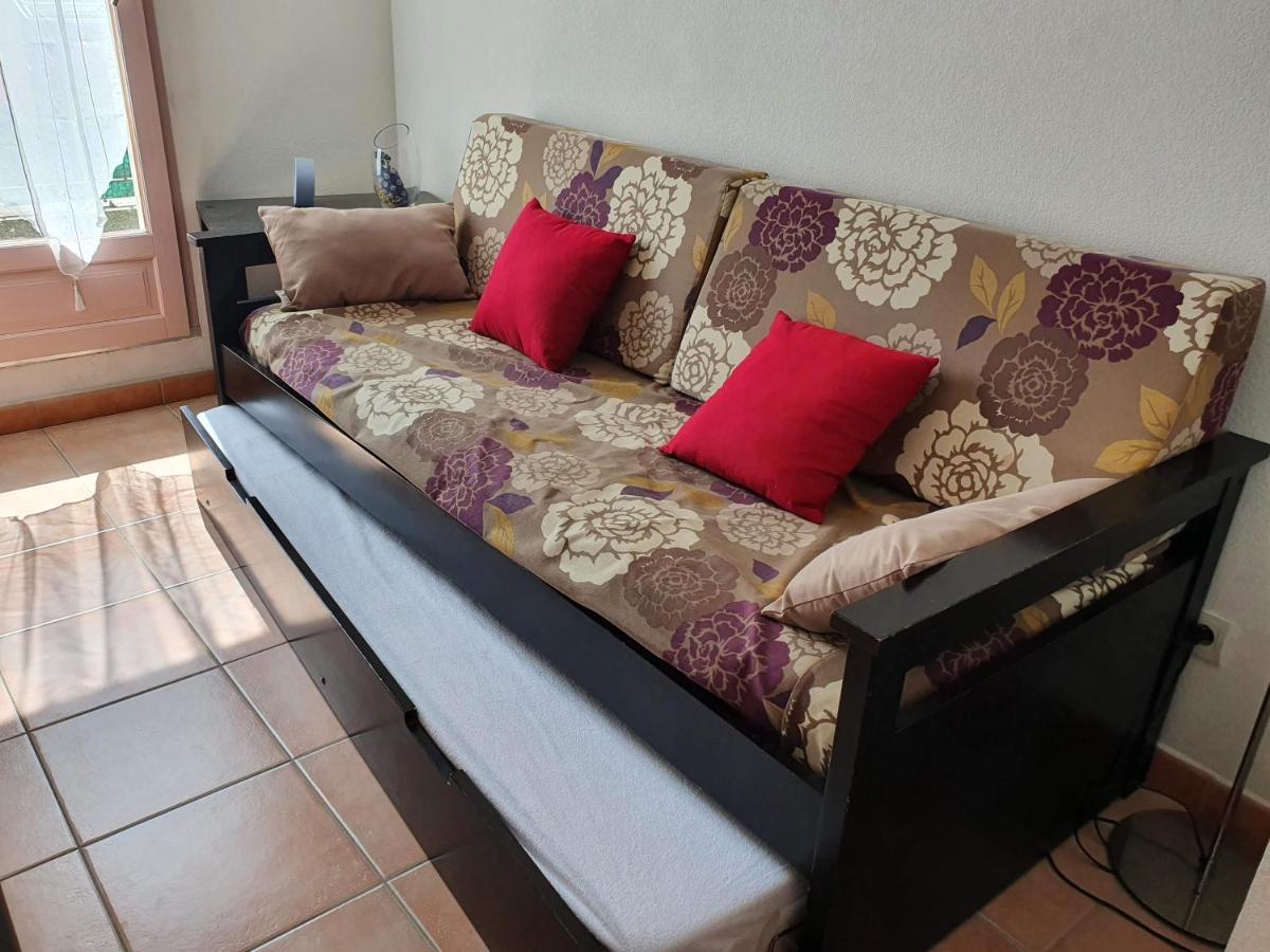 Joli appartement T2 dans résidence avec piscine, hammam et parking gratuits Carcassonne Extérieur photo
